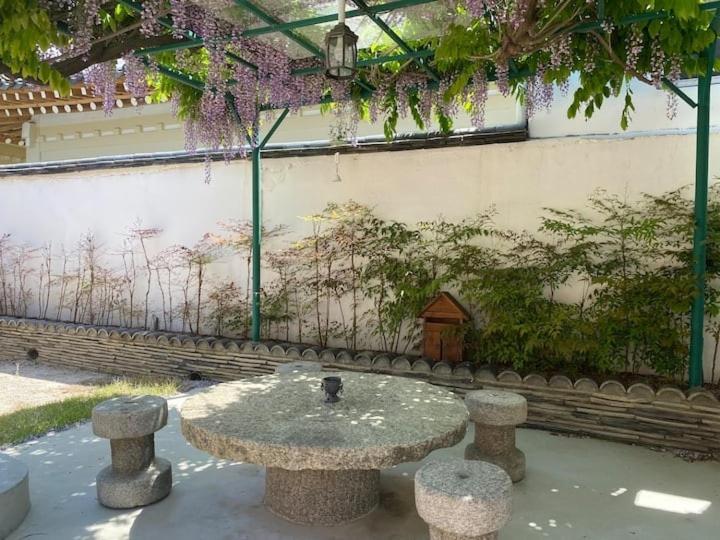 Adam Guesthouse Gyeongju Exterior foto